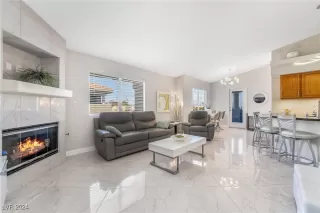 Photo #1: 2633843 Listing