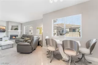 Photo #6: 2633843 Listing