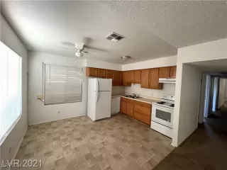 Photo #2: 2633851 Listing 