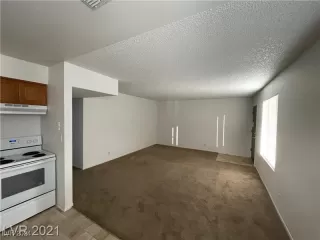 Photo #3: 2633851 Listing 