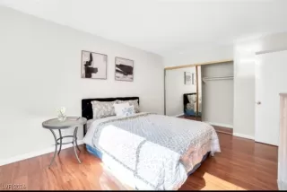 Photo #4: 2633858 Listing 