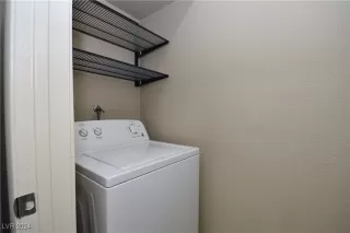 Photo #4: 2633867 Listing 