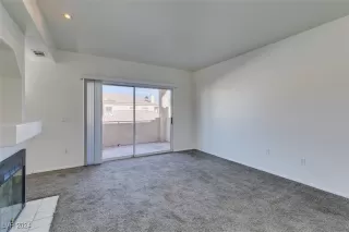 Photo #3: 2633873 Listing