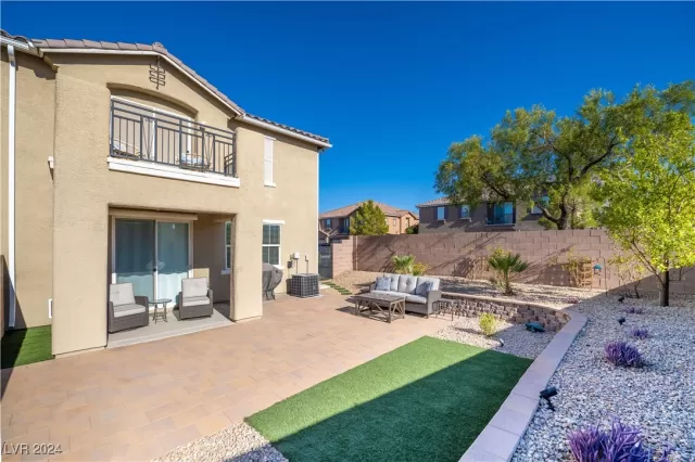 MLS: 2633912 Condo For Sale