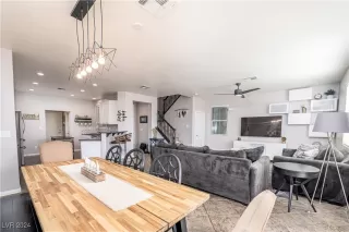 Photo #2: 2633912 Listing 