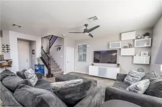 Photo #5: 2633912 Listing 