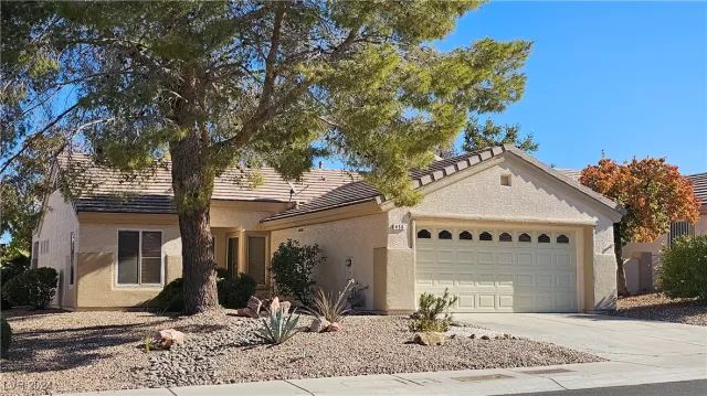 MLS: 2633914 Condo For Sale