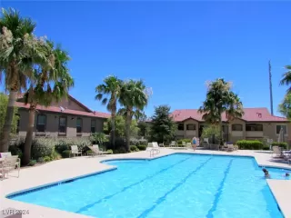 Photo #1: 2633924 Listing 