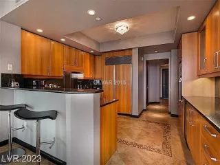 Photo #5: 2633926 Listing 