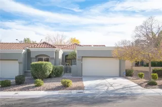 Photo #1: 2633943 Listing 