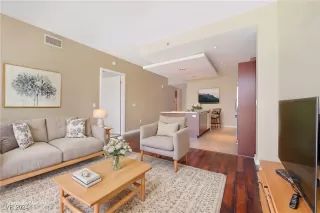 Photo #5: 2633962 Listing 