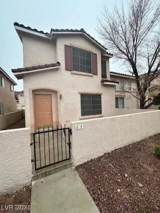 Photo #2: 2633966 Listing 