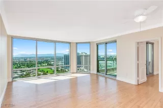 Photo #2: 2633981 Listing 