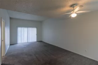 Photo #6: 2634002 Listing 