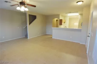 Photo #3: 2634021 Listing 