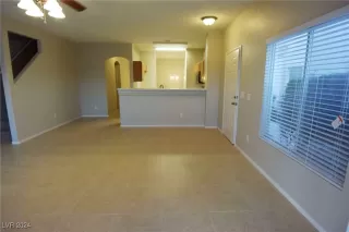 Photo #4: 2634021 Listing 