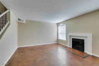 Photo #2: 2634023 Listing