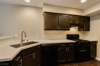 Photo #6: 2634023 Listing