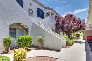 Photo #4: 2634045 Listing