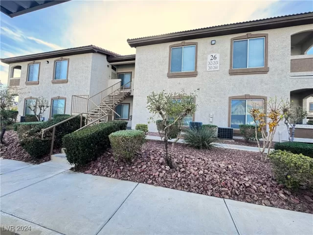 MLS: 2634050 Condo For Sale