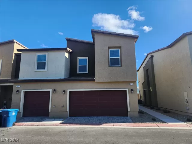 MLS: 2634078 Condo For Sale