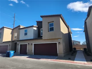 Photo #1: 2634078 Listing 