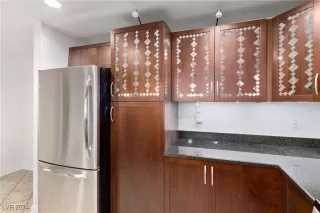 Photo #5: 2634087 Listing 