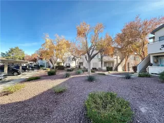 Photo #1: 2634118 Listing 