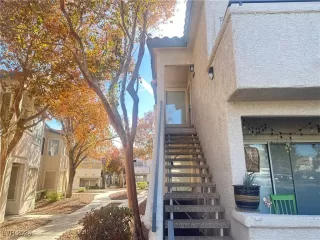Photo #2: 2634118 Listing 