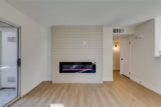 Photo #6: 2634136 Listing 