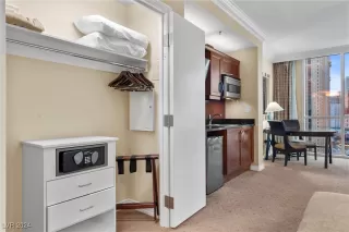 Photo #6: 2634152 Listing