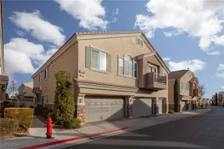 Photo #2: 2634193 Listing 