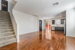 Photo #2: 2634226 Listing 