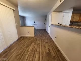 Photo #6: 2634241 Listing 