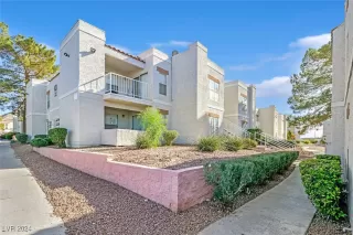 Photo #1: 2634262 Listing