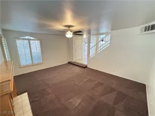 Photo #3: 2634281 Listing 