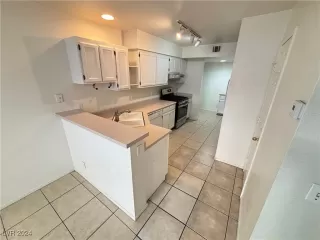 Photo #6: 2634281 Listing 