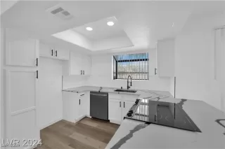 Photo #2: 2634301 Listing 