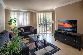 Photo #1: 2634310 Listing 