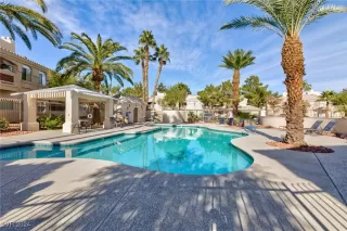 Photo #1: 2634314 Listing