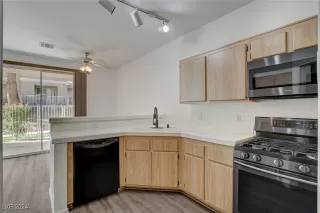 Photo #2: 2634327 Listing