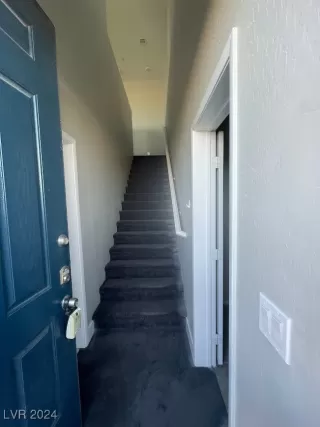 Photo #1: 2634337 Listing 