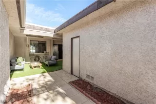 Photo #5: 2634419 Listing 