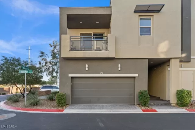 MLS: 2634525 Condo For Sale
