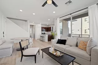 Photo #2: 2634525 Listing 