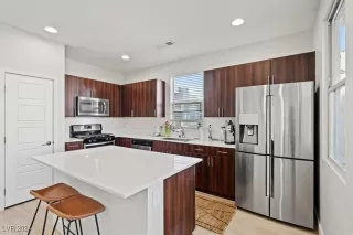 Photo #6: 2634525 Listing 