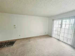 Photo #2: 2634550 Listing 