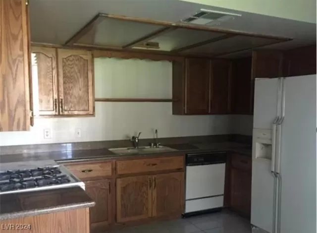 MLS: 2634577 Condo For Sale