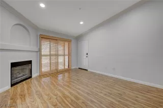 Photo #2: 2634599 Listing 