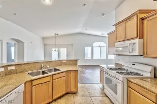 Photo #5: 2634633 Listing 